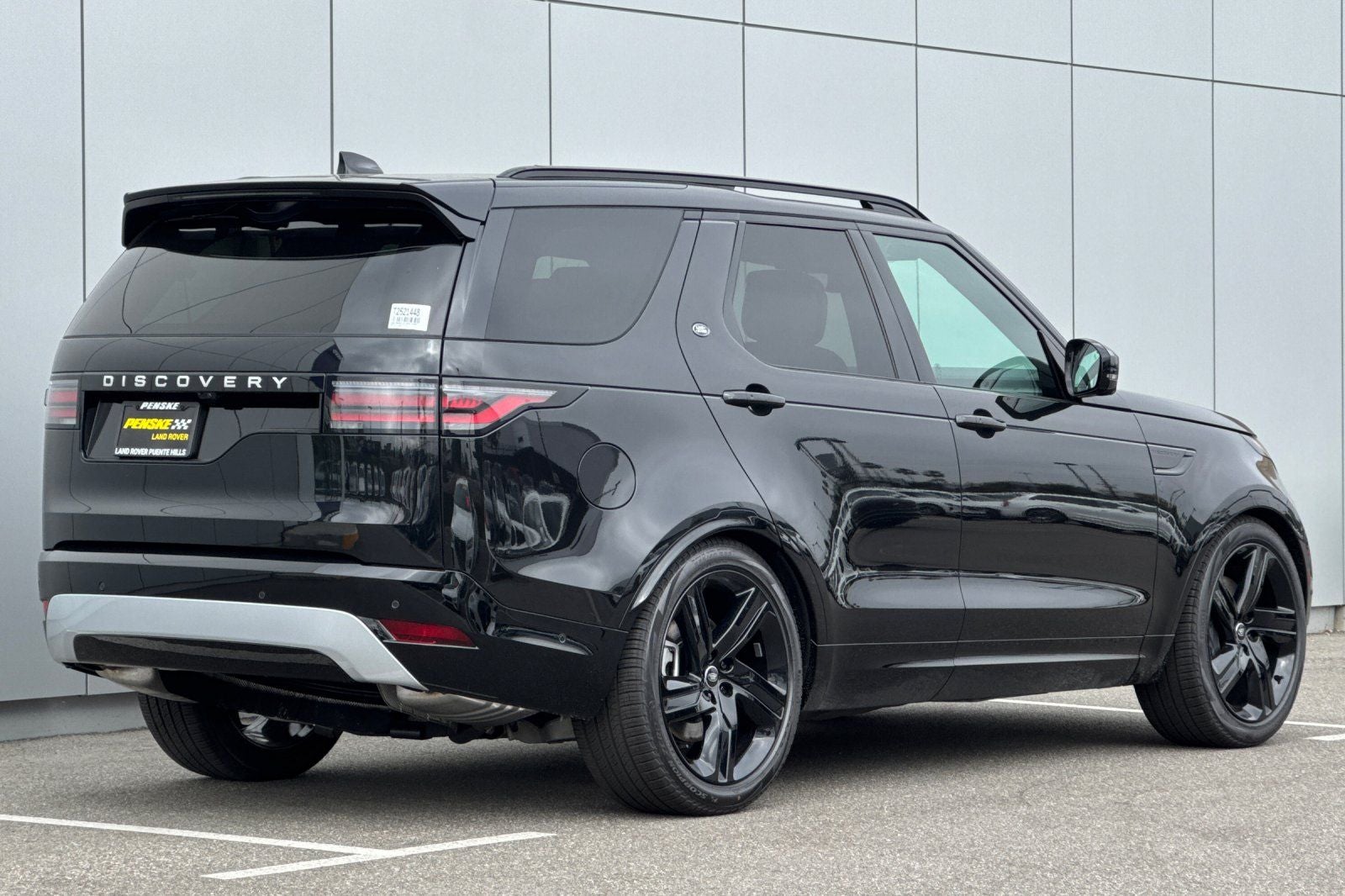 2026 Land Rover Discovery Gemini Edition
