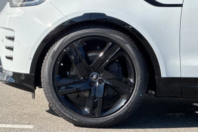 2026 Land Rover Discovery Gemini Edition