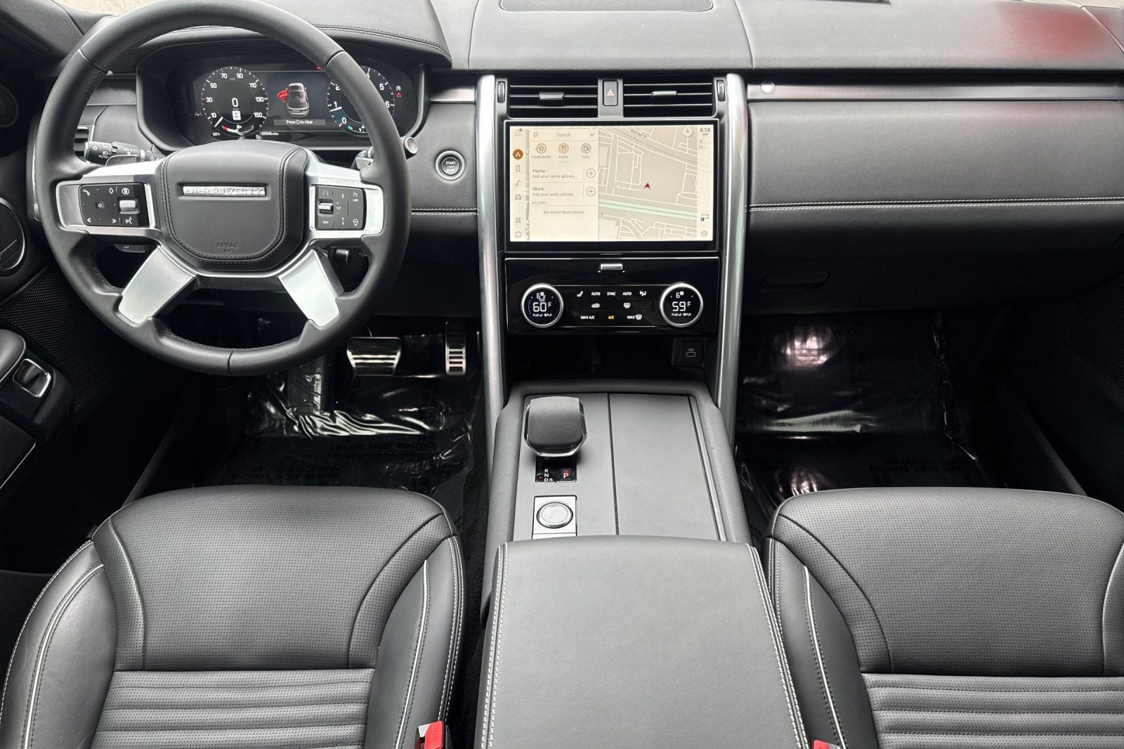 2024 Land Rover Discovery Metropolitan Edition