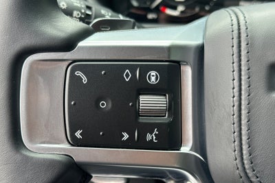 2024 Land Rover Discovery Metropolitan Edition