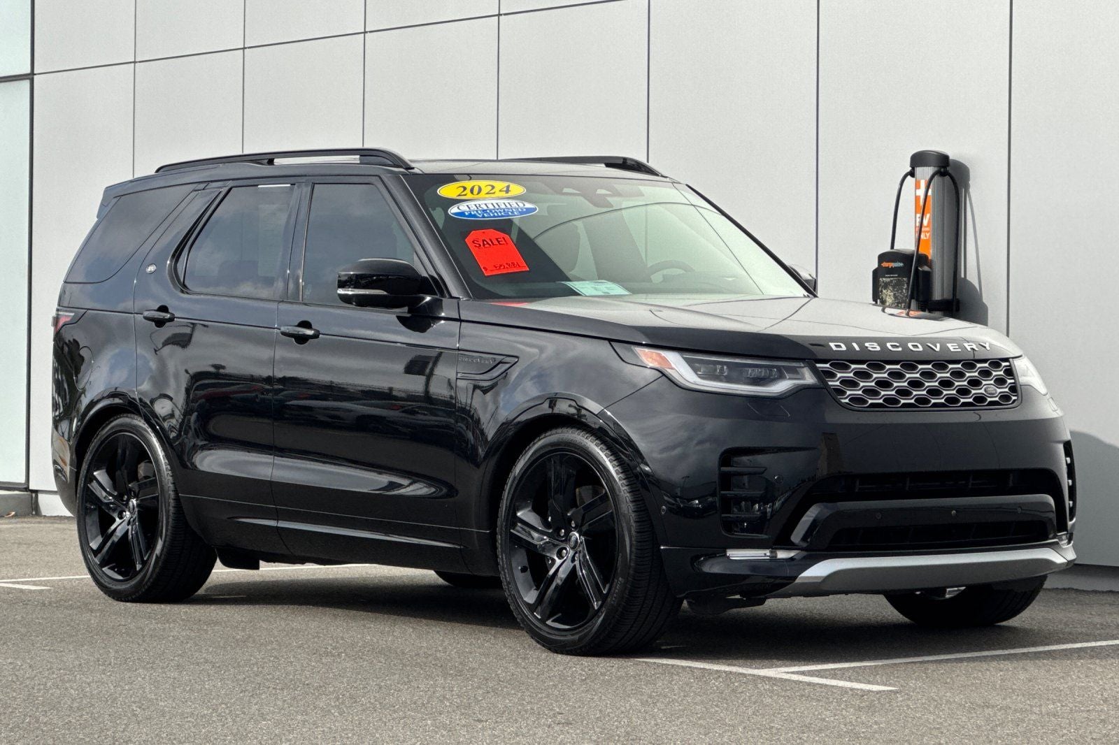 2024 Land Rover Discovery Metropolitan Edition