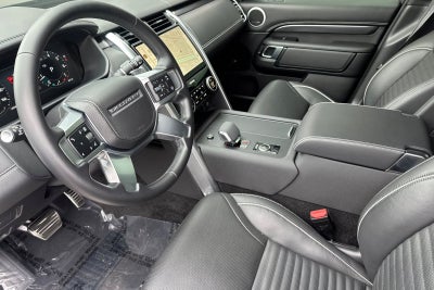 2024 Land Rover Discovery Metropolitan Edition