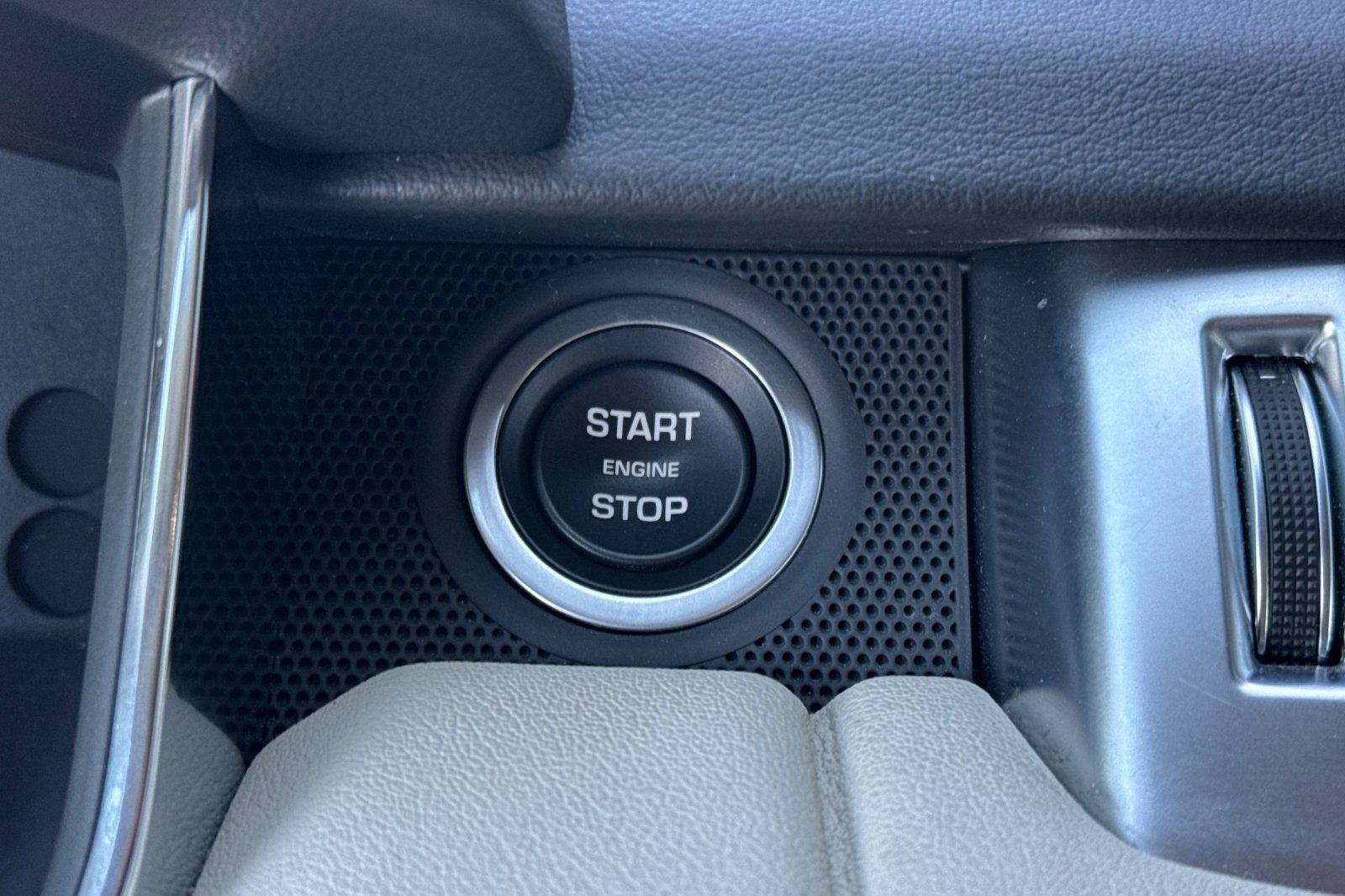 2019 Land Rover Range Rover Sport HSE