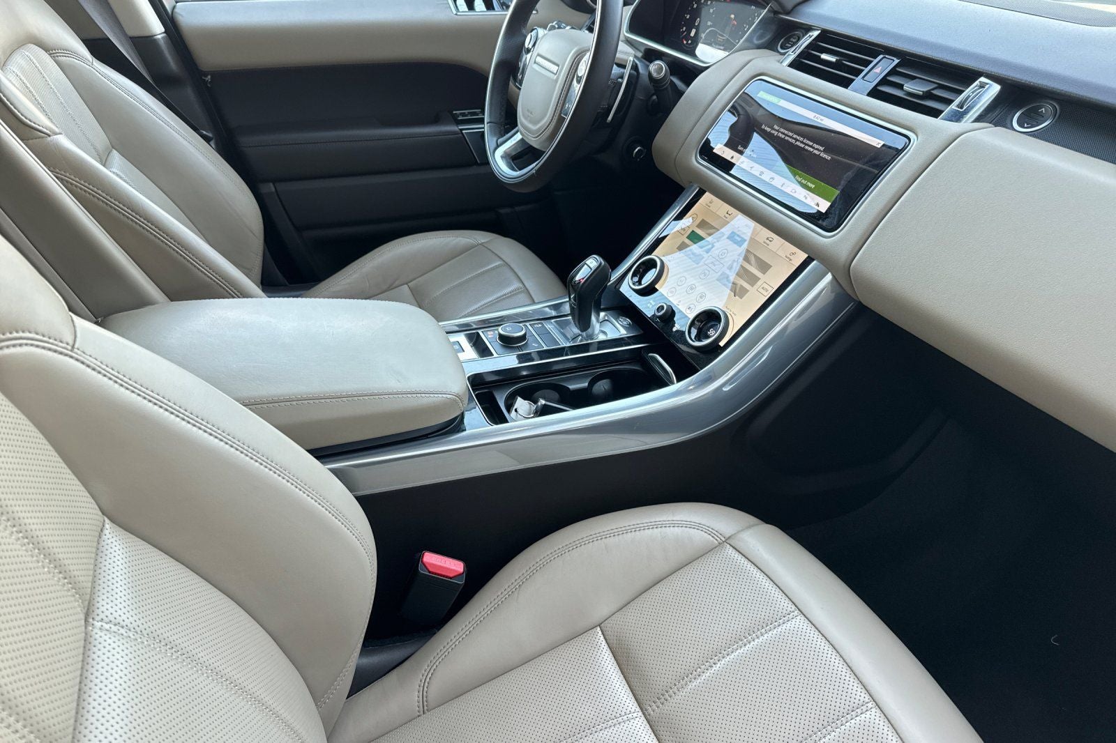 2022 Land Rover Range Rover Sport HSE Silver Edition