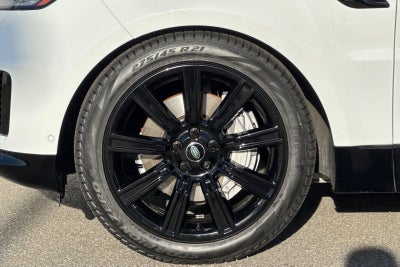 2022 Land Rover Range Rover Sport HSE Silver Edition