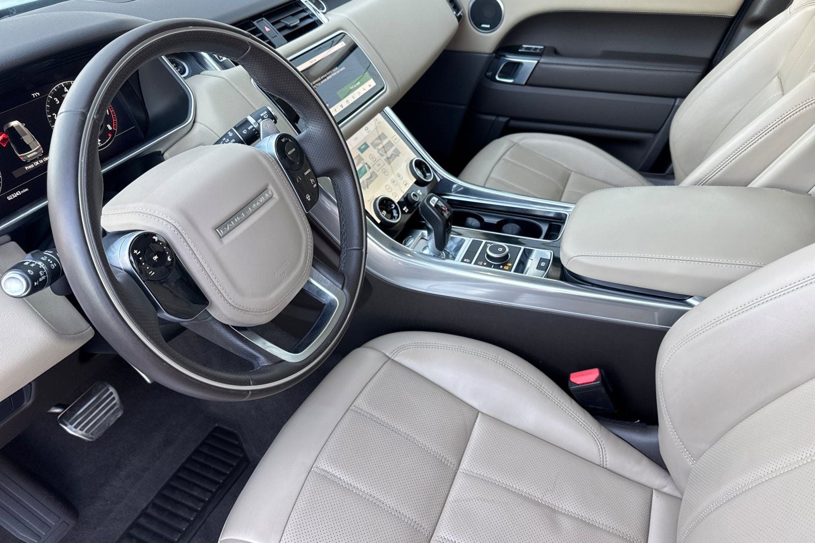 2022 Land Rover Range Rover Sport HSE Silver Edition