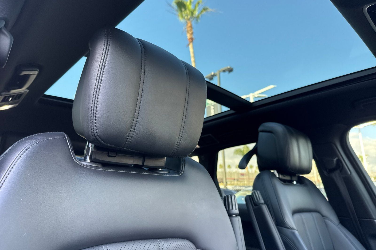 2021 Land Rover Range Rover Sport HSE Silver Edition