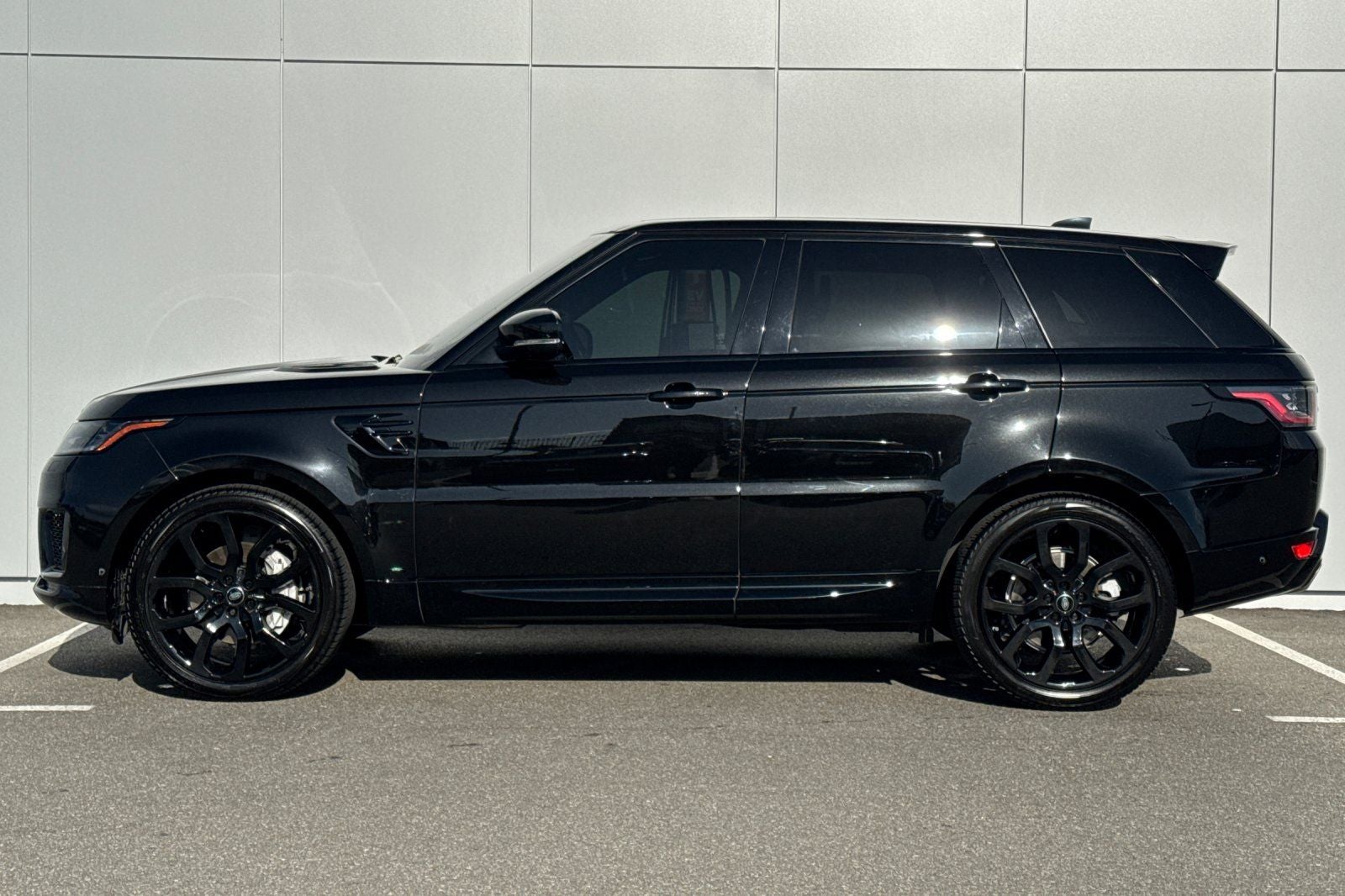 2021 Land Rover Range Rover Sport HSE Silver Edition