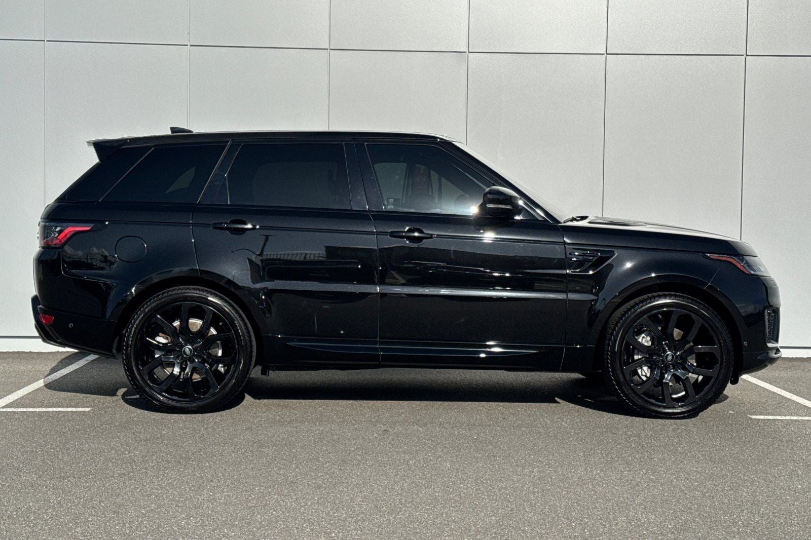 2021 Land Rover Range Rover Sport HSE Silver Edition