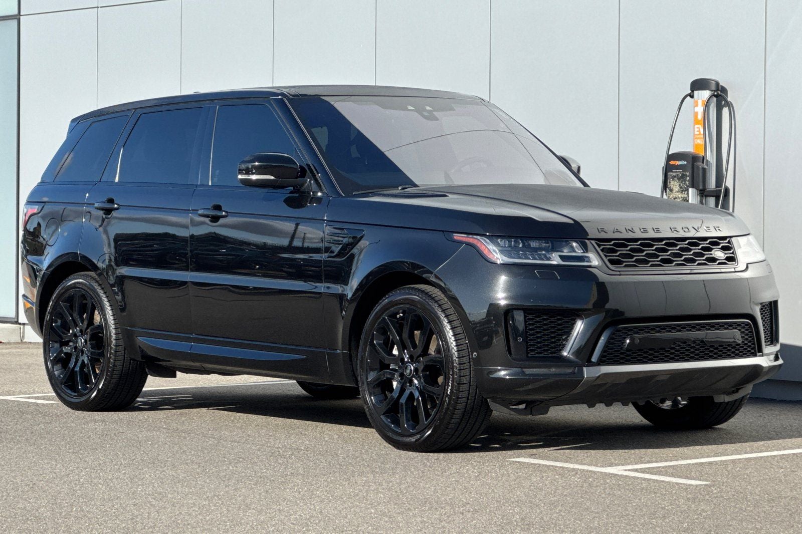 2021 Land Rover Range Rover Sport HSE Silver Edition