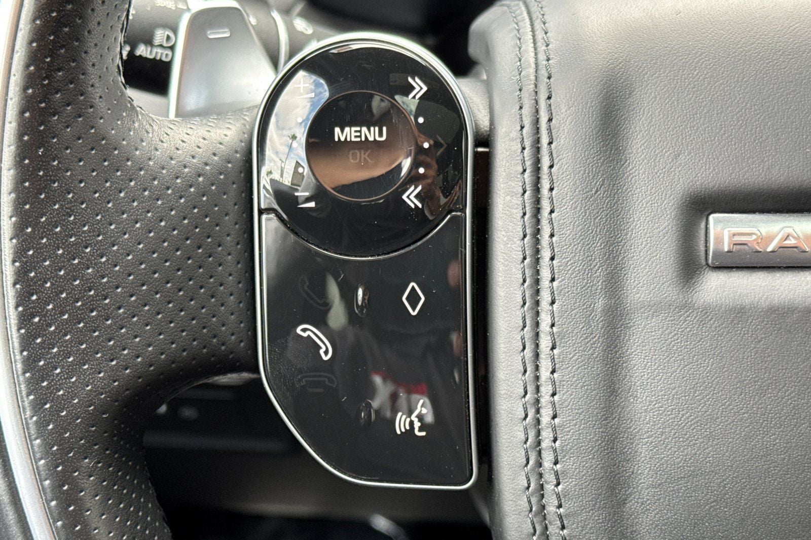 2022 Land Rover Range Rover Sport HSE Silver Edition
