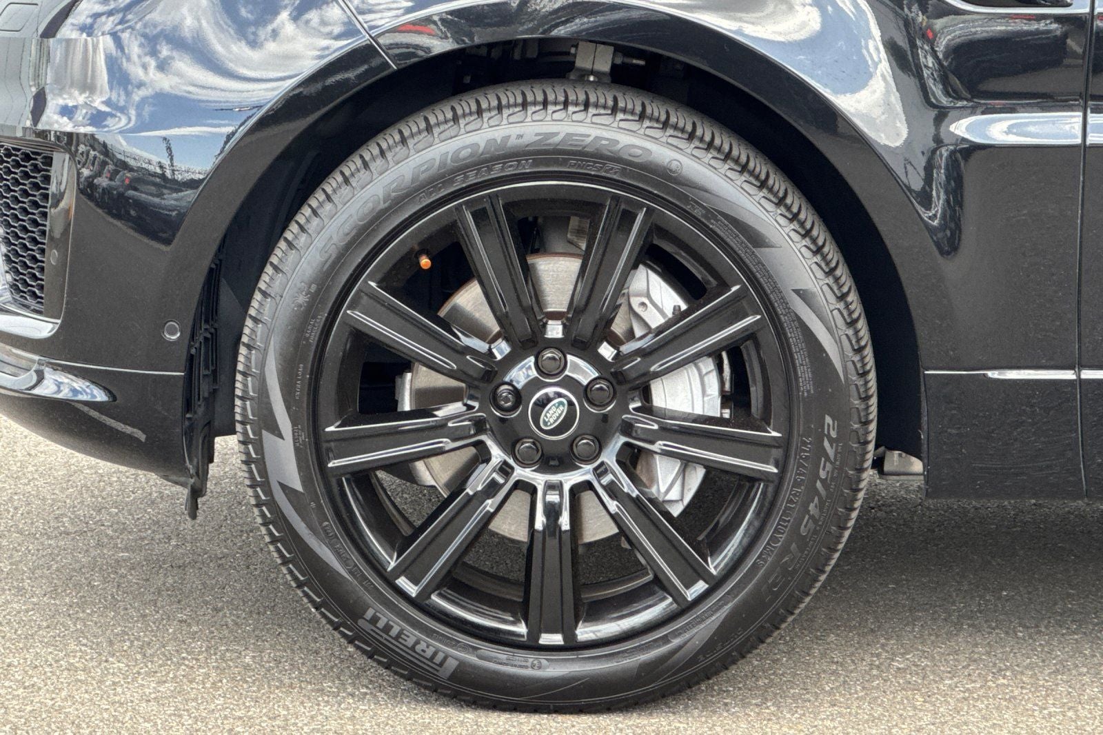 2022 Land Rover Range Rover Sport HSE Silver Edition