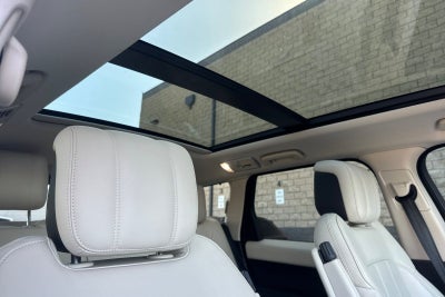 2022 Land Rover Range Rover Sport HSE Silver Edition