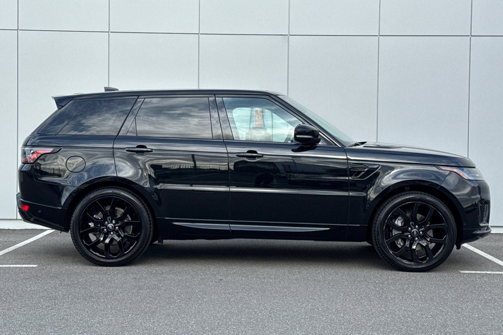 2022 Land Rover Range Rover Sport HSE Silver Edition
