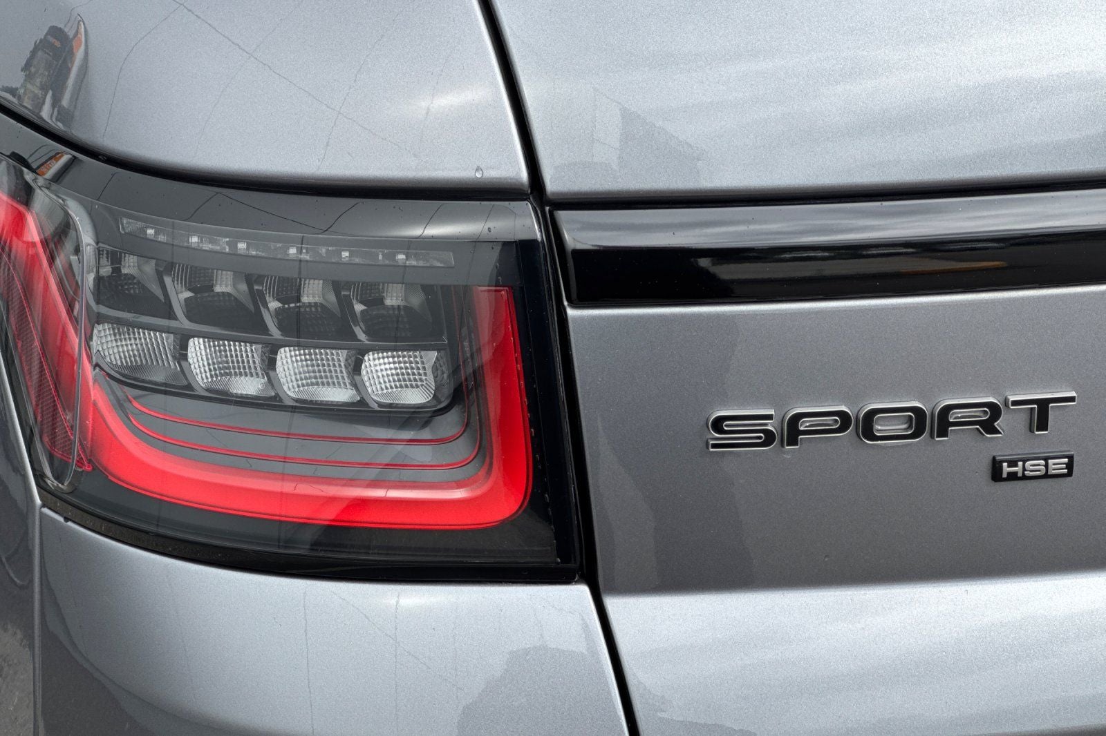 2022 Land Rover Range Rover Sport HSE Silver Edition