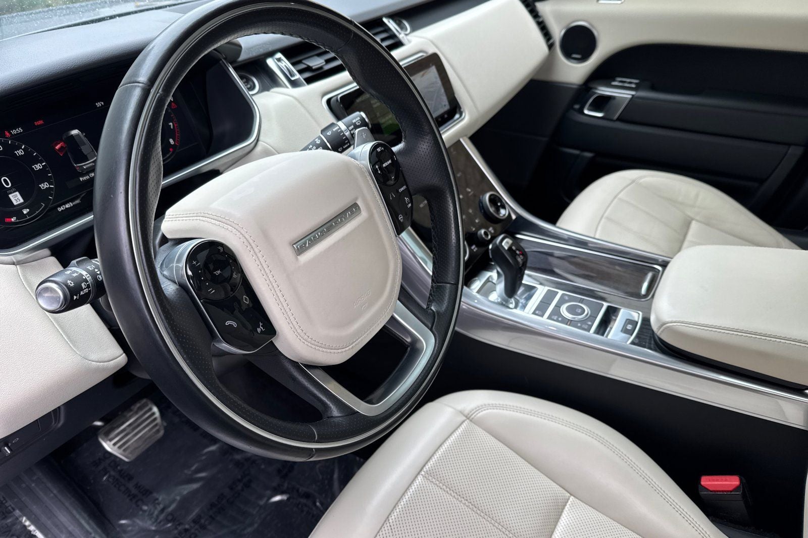 2022 Land Rover Range Rover Sport HSE Silver Edition