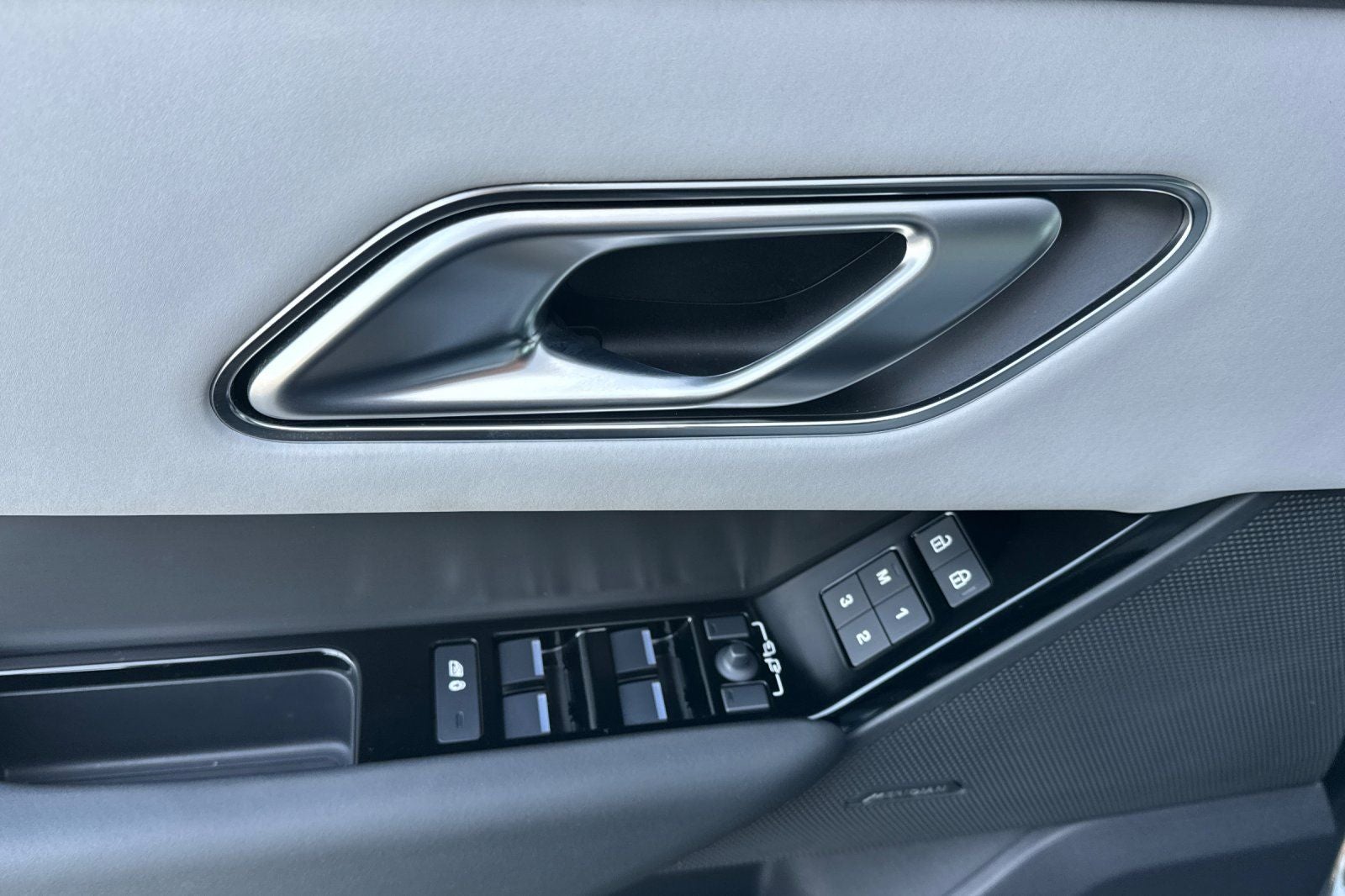 2026 Land Rover Range Rover Velar S