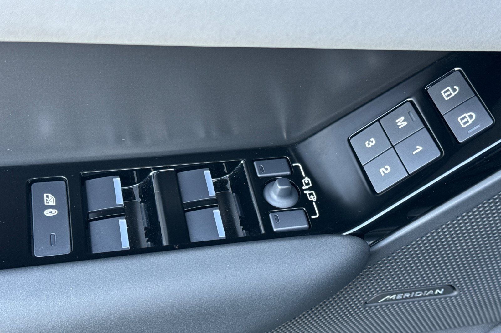 2026 Land Rover Range Rover Velar S