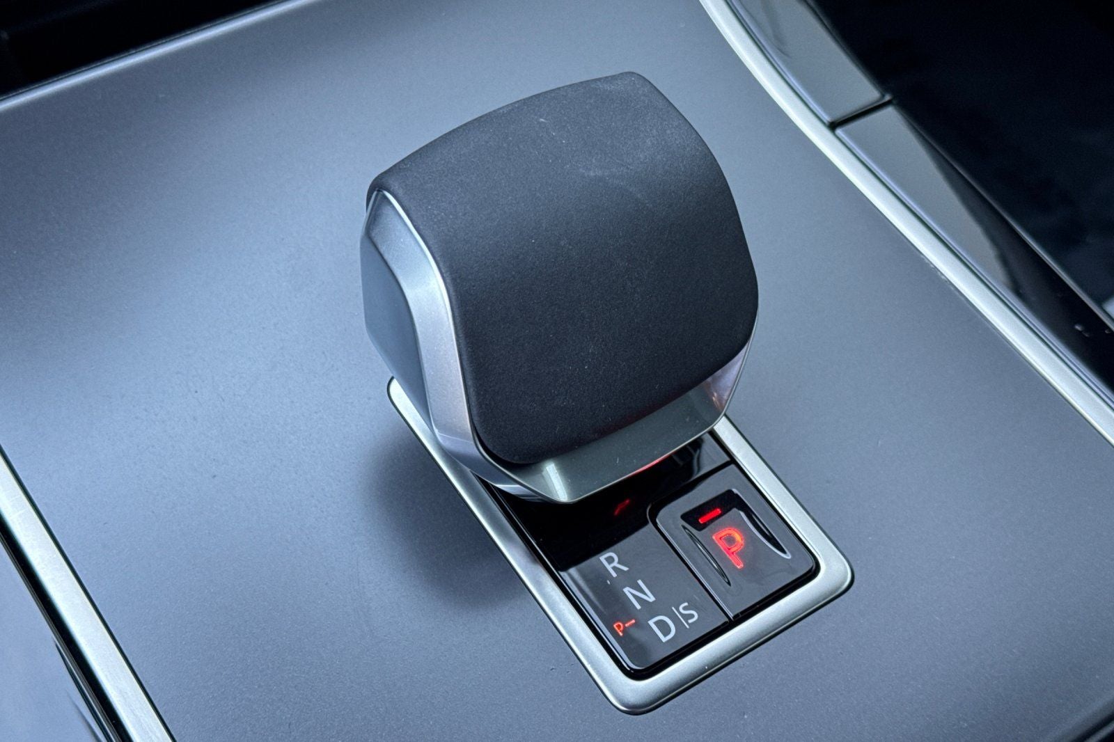 2026 Land Rover Range Rover Velar S