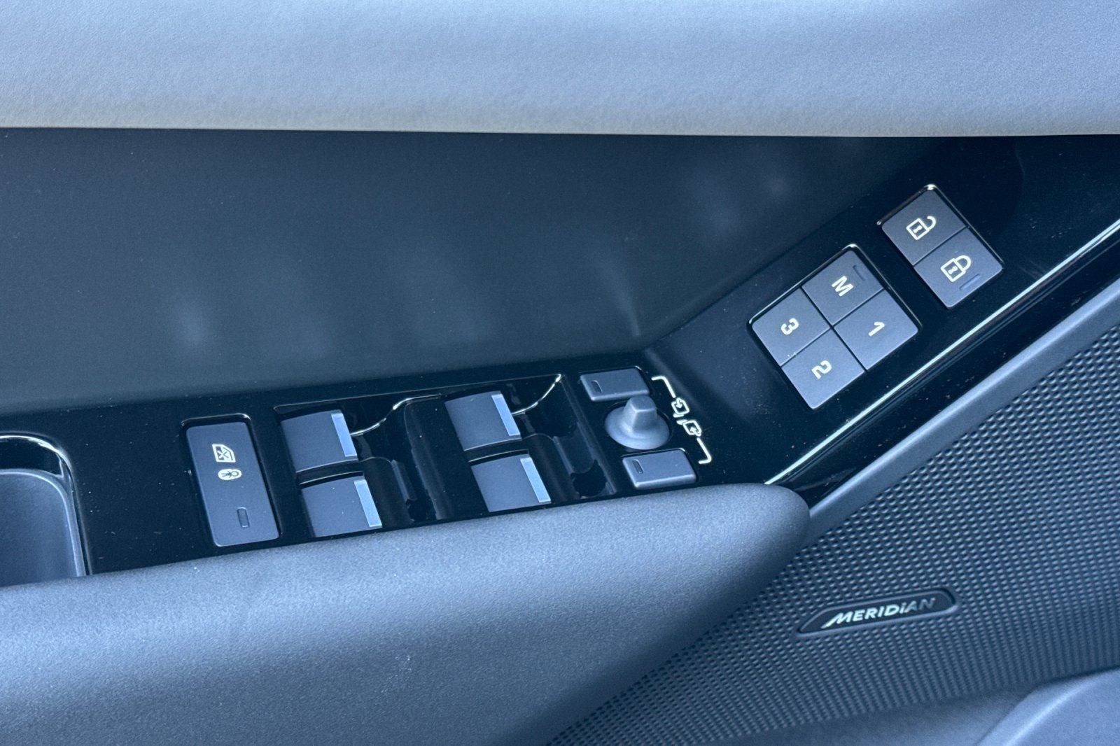 2026 Land Rover Range Rover Velar S