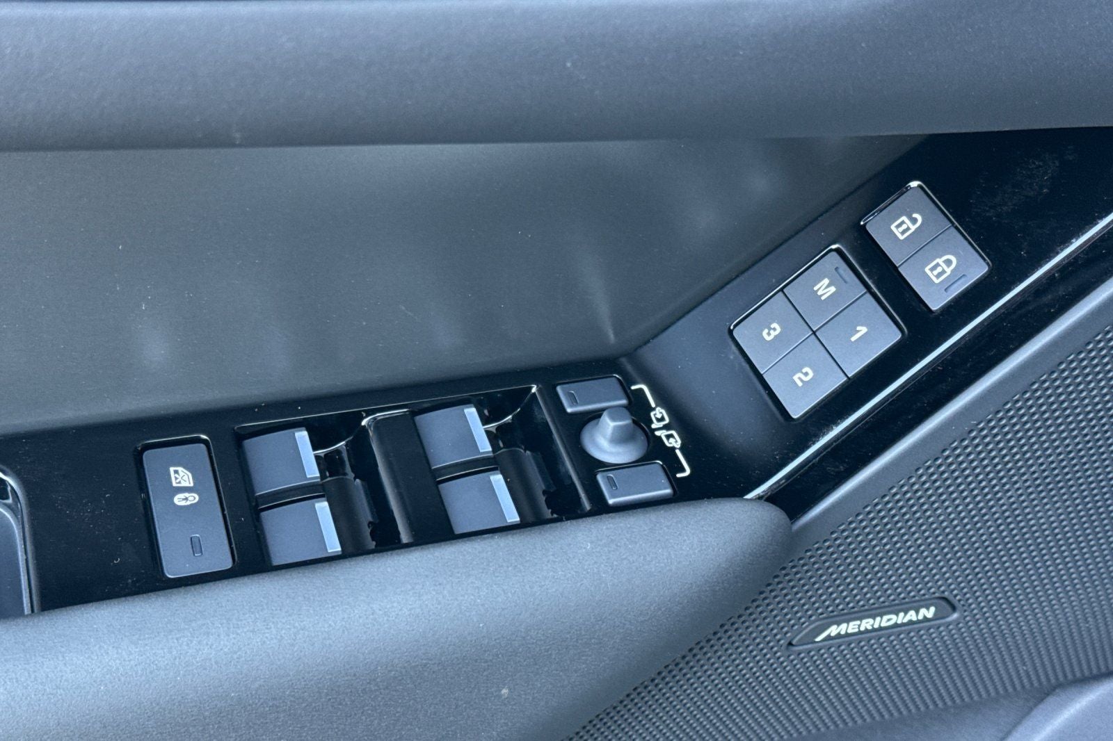 2026 Land Rover Range Rover Velar S