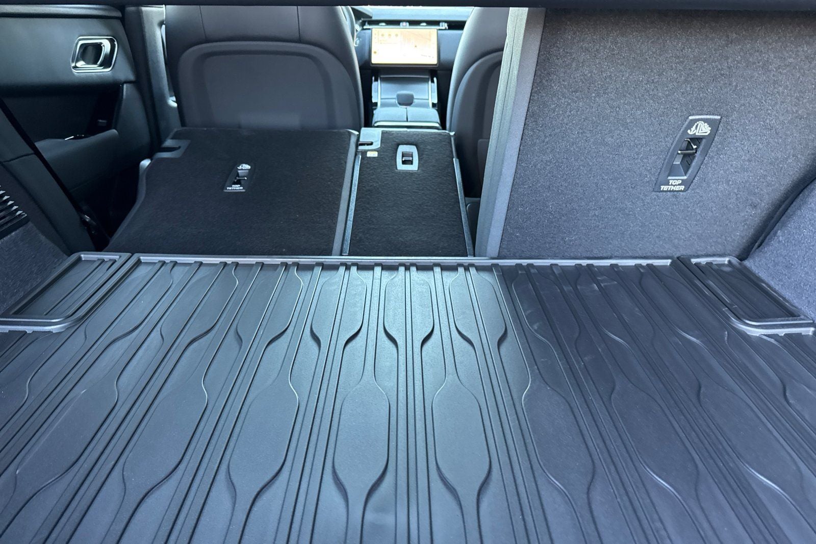 2026 Land Rover Range Rover Velar S