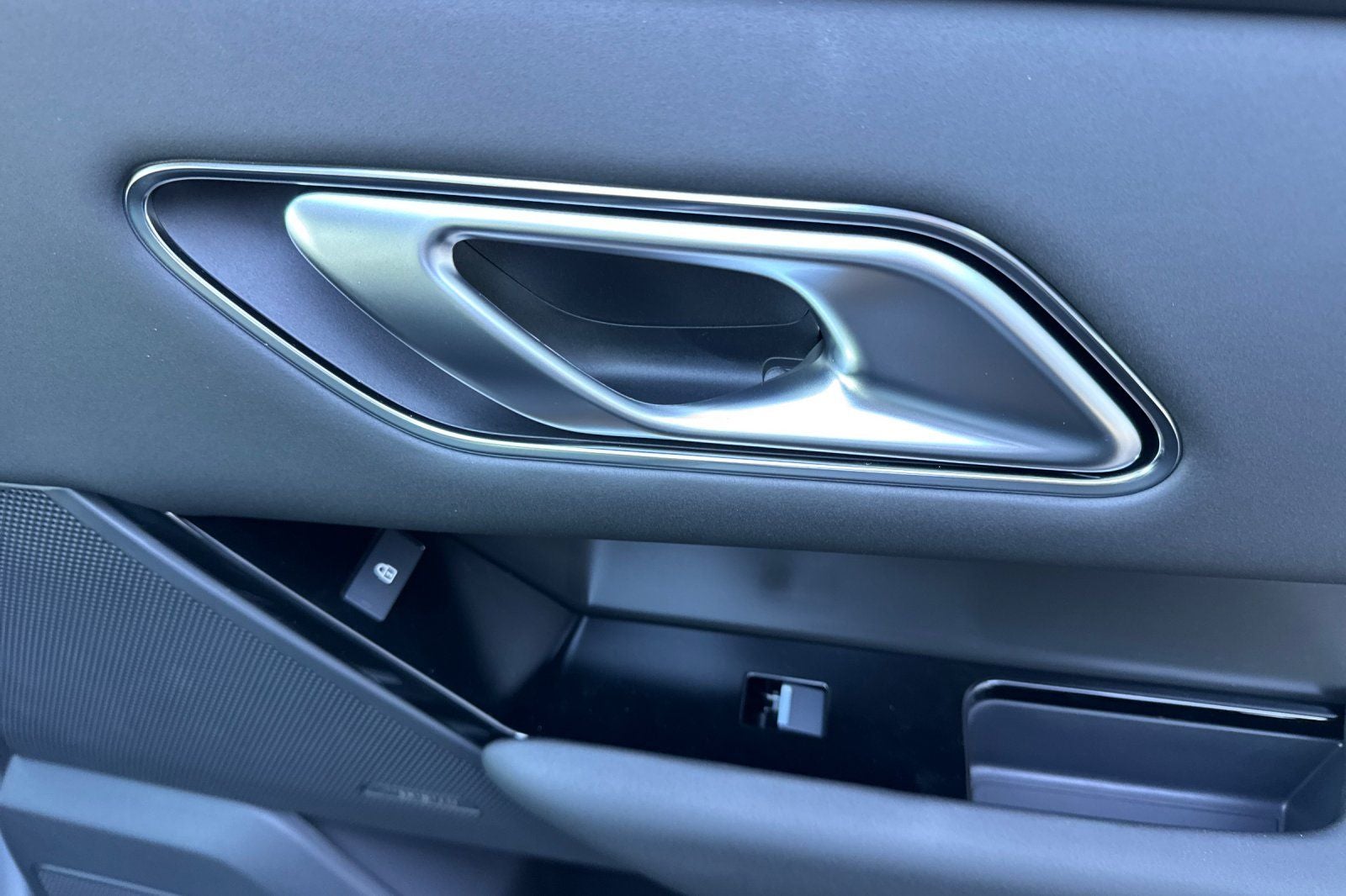 2026 Land Rover Range Rover Velar S