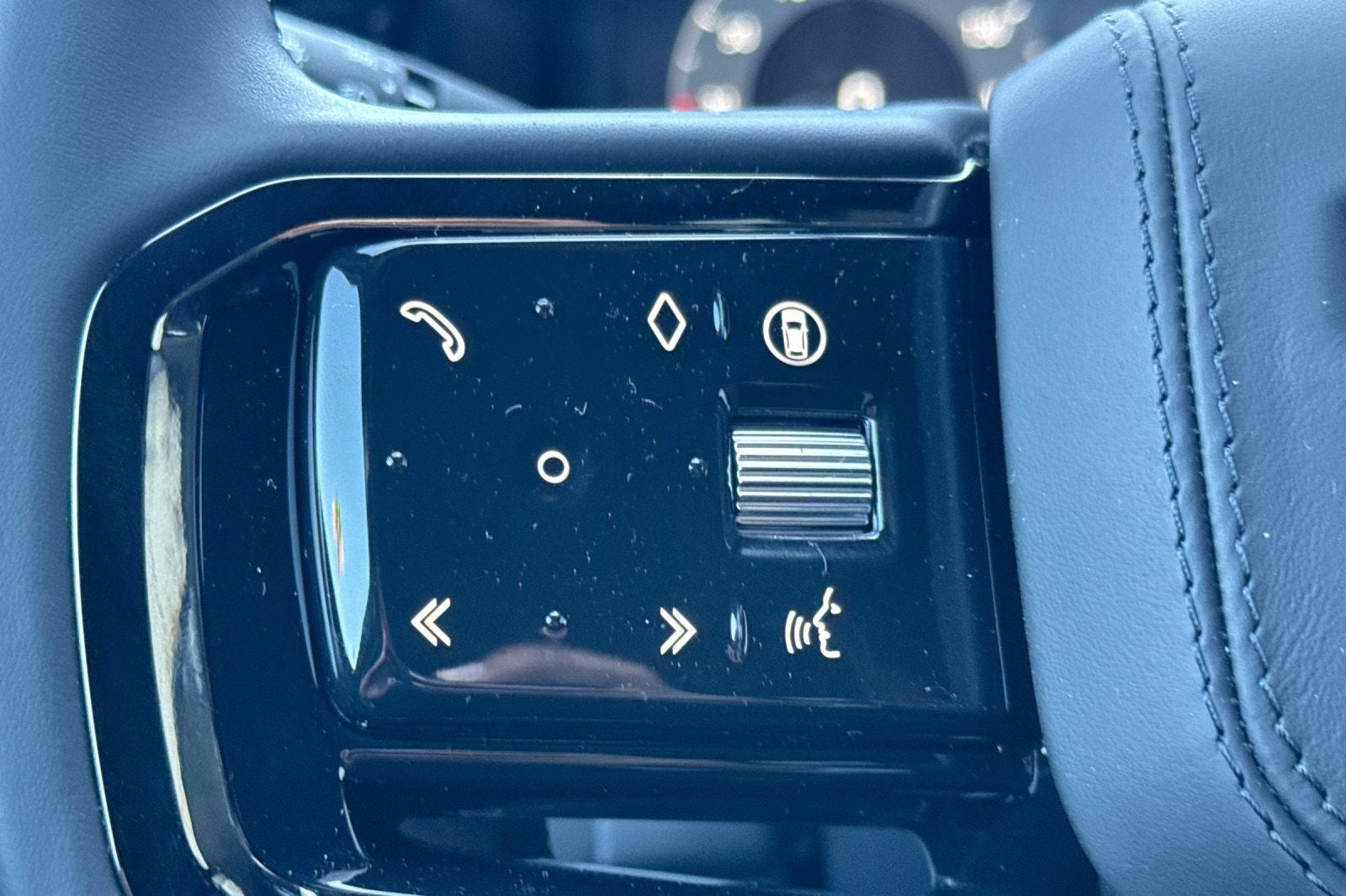 2026 Land Rover Range Rover Velar S