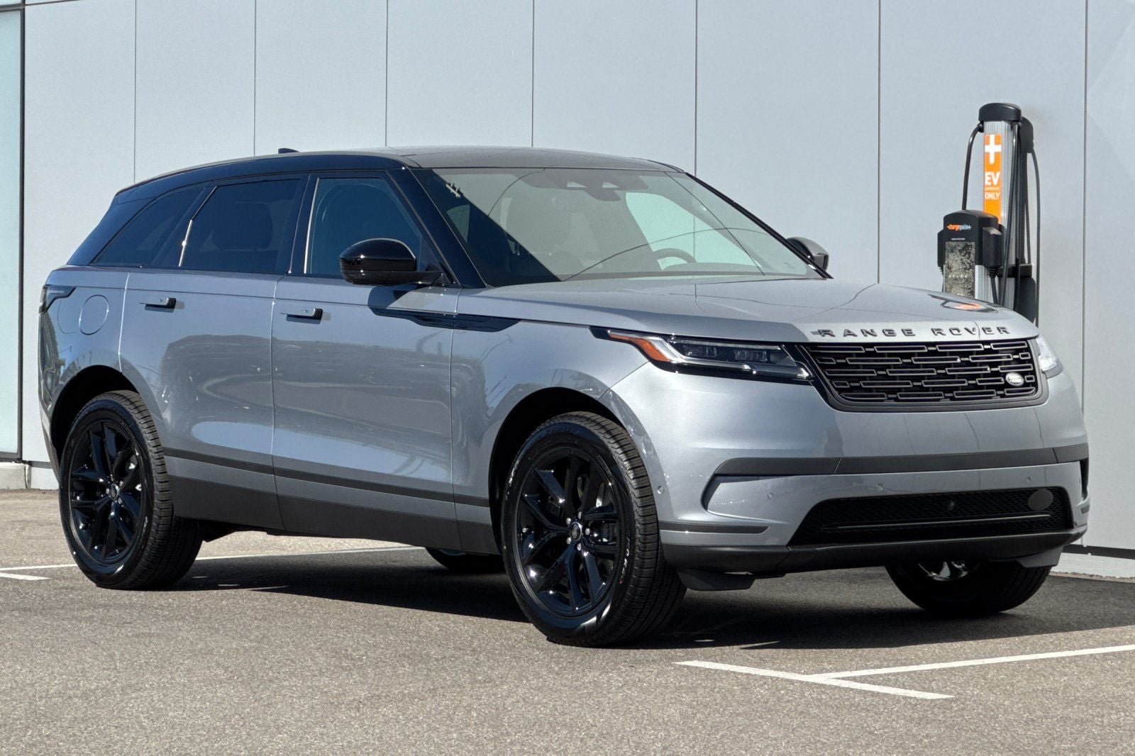 2026 Land Rover Range Rover Velar S