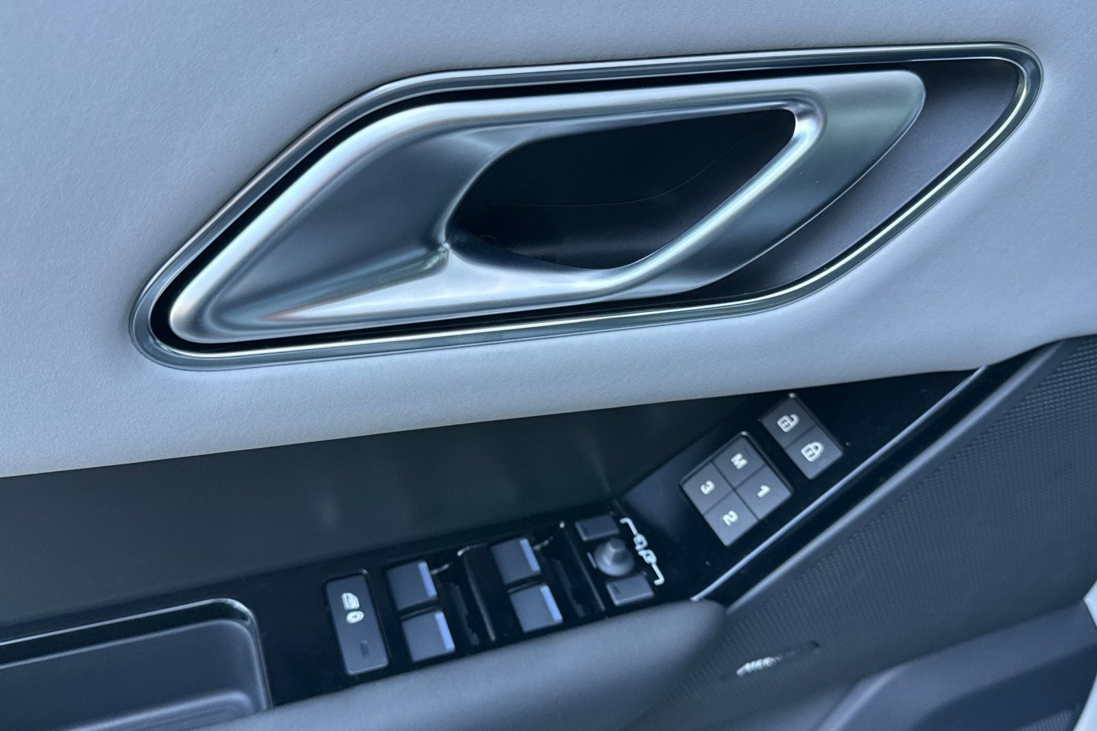 2026 Land Rover Range Rover Velar S