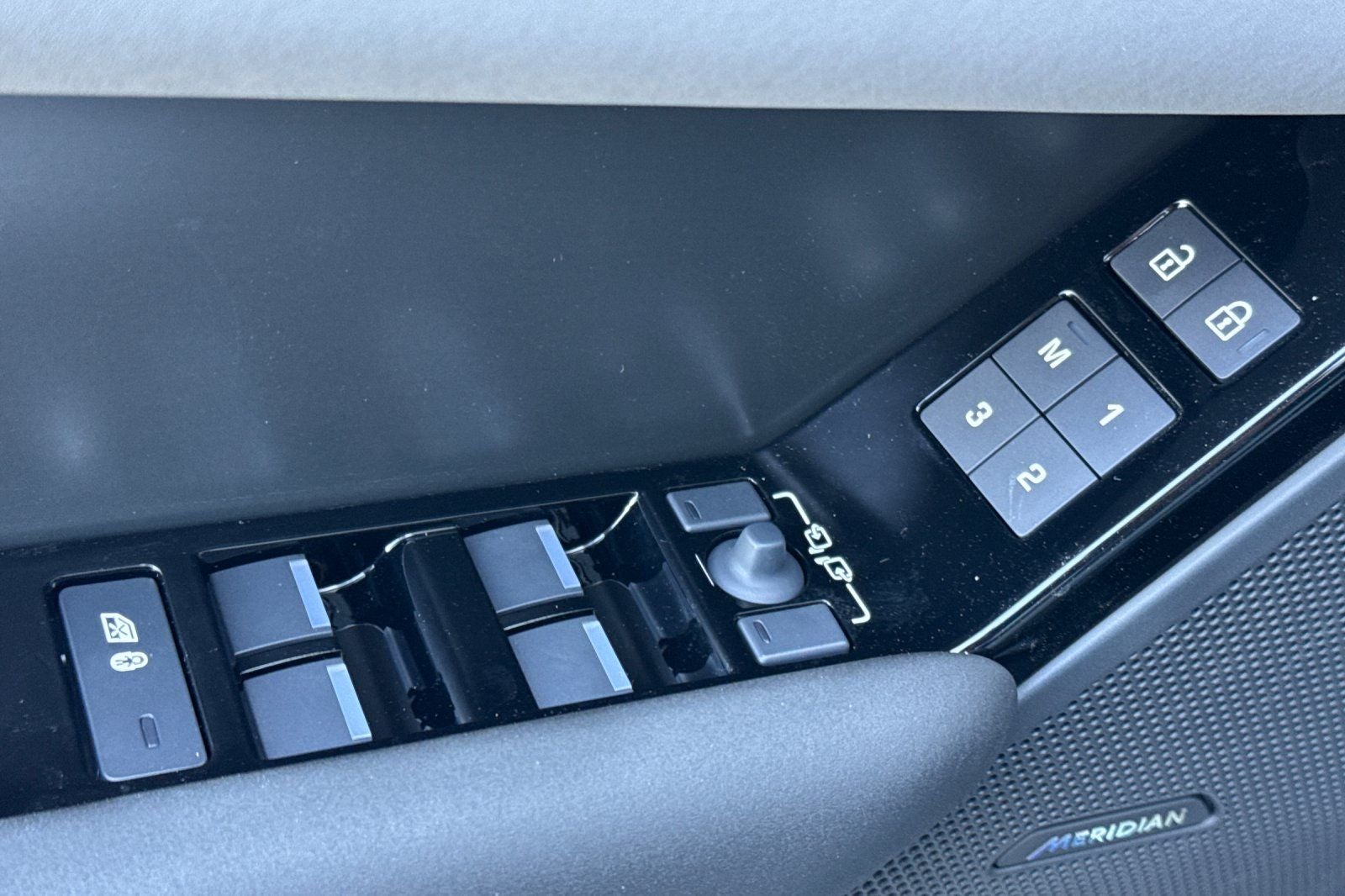 2026 Land Rover Range Rover Velar S
