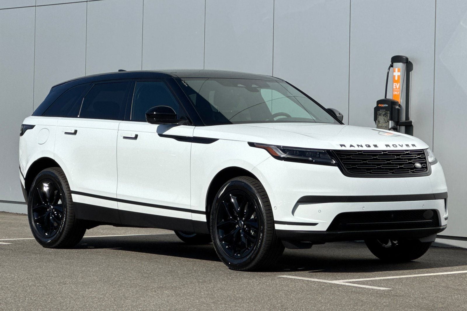 2026 Land Rover Range Rover Velar S