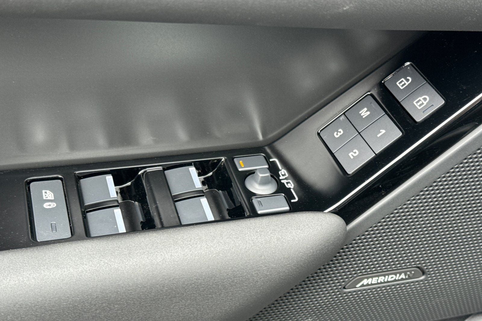 2026 Land Rover Range Rover Velar S