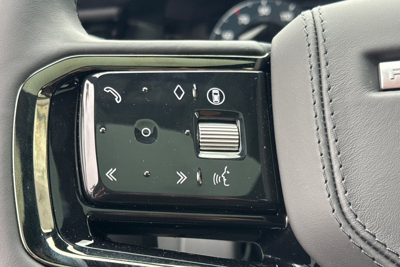 2026 Land Rover Range Rover Velar S
