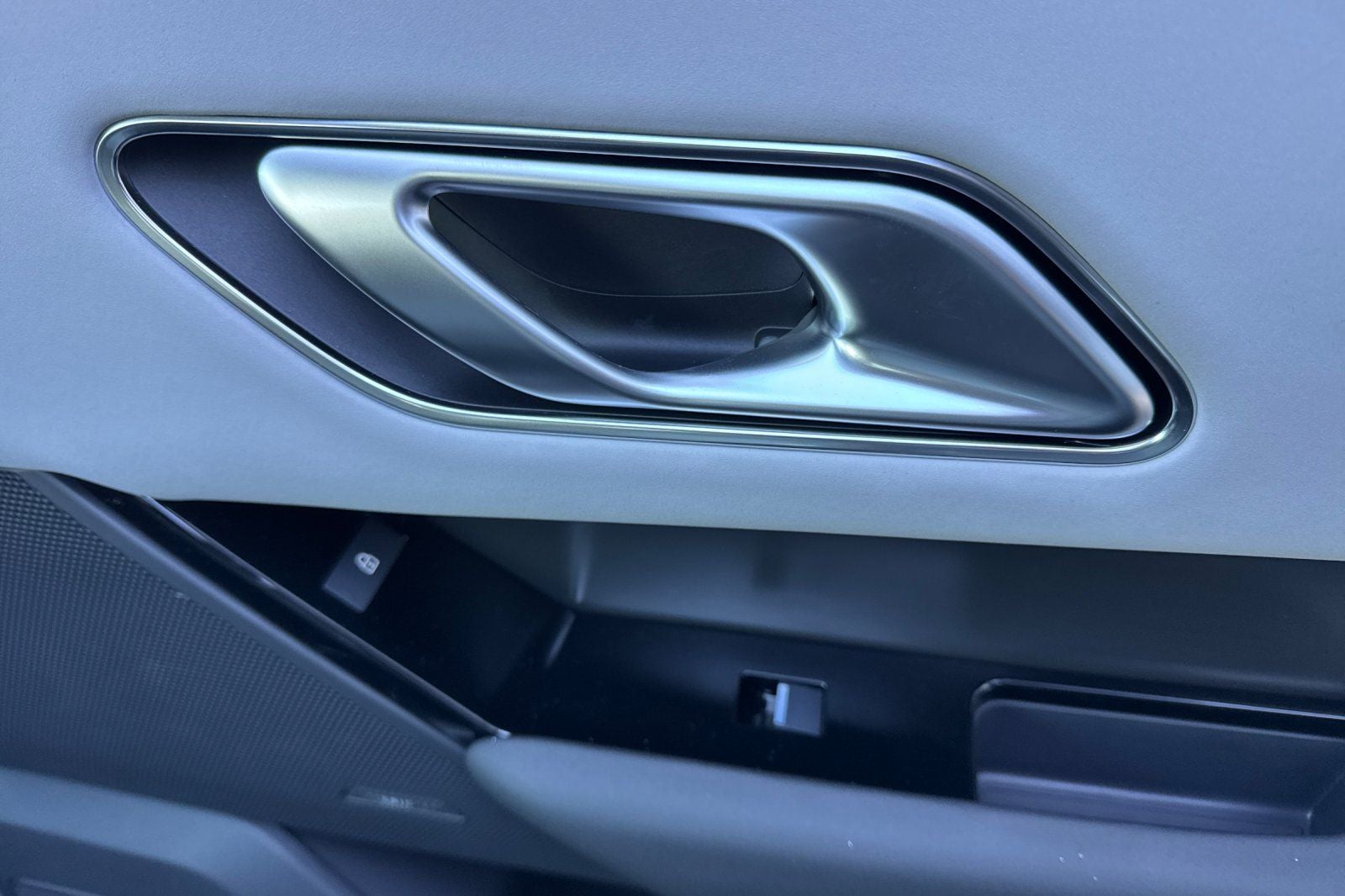2026 Land Rover Range Rover Velar S