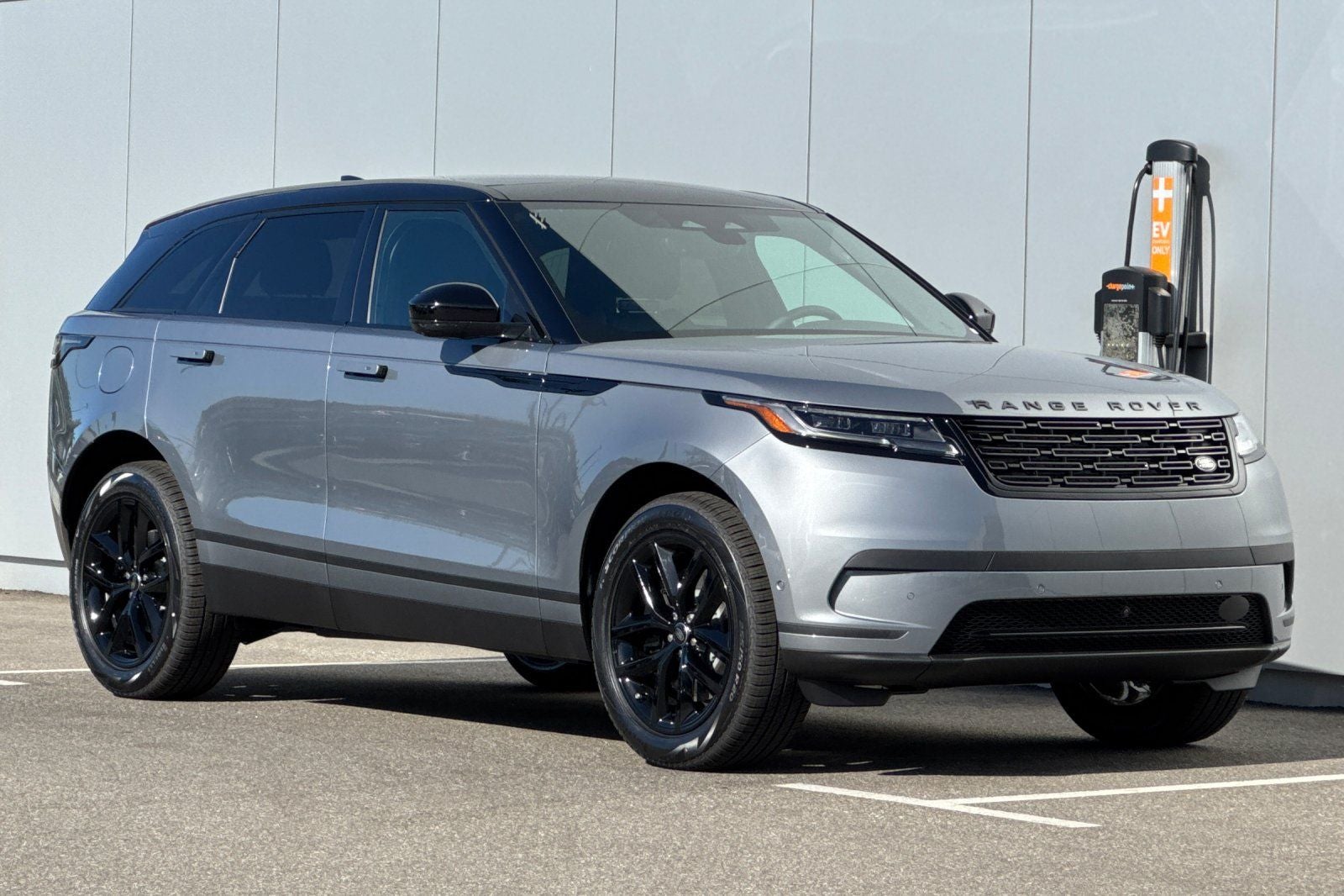2026 Land Rover Range Rover Velar S