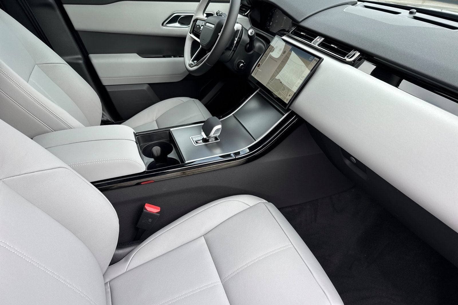2026 Land Rover Range Rover Velar S