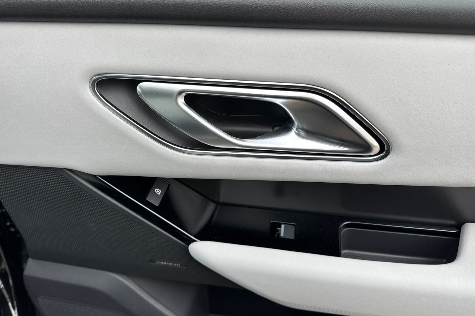 2026 Land Rover Range Rover Velar S