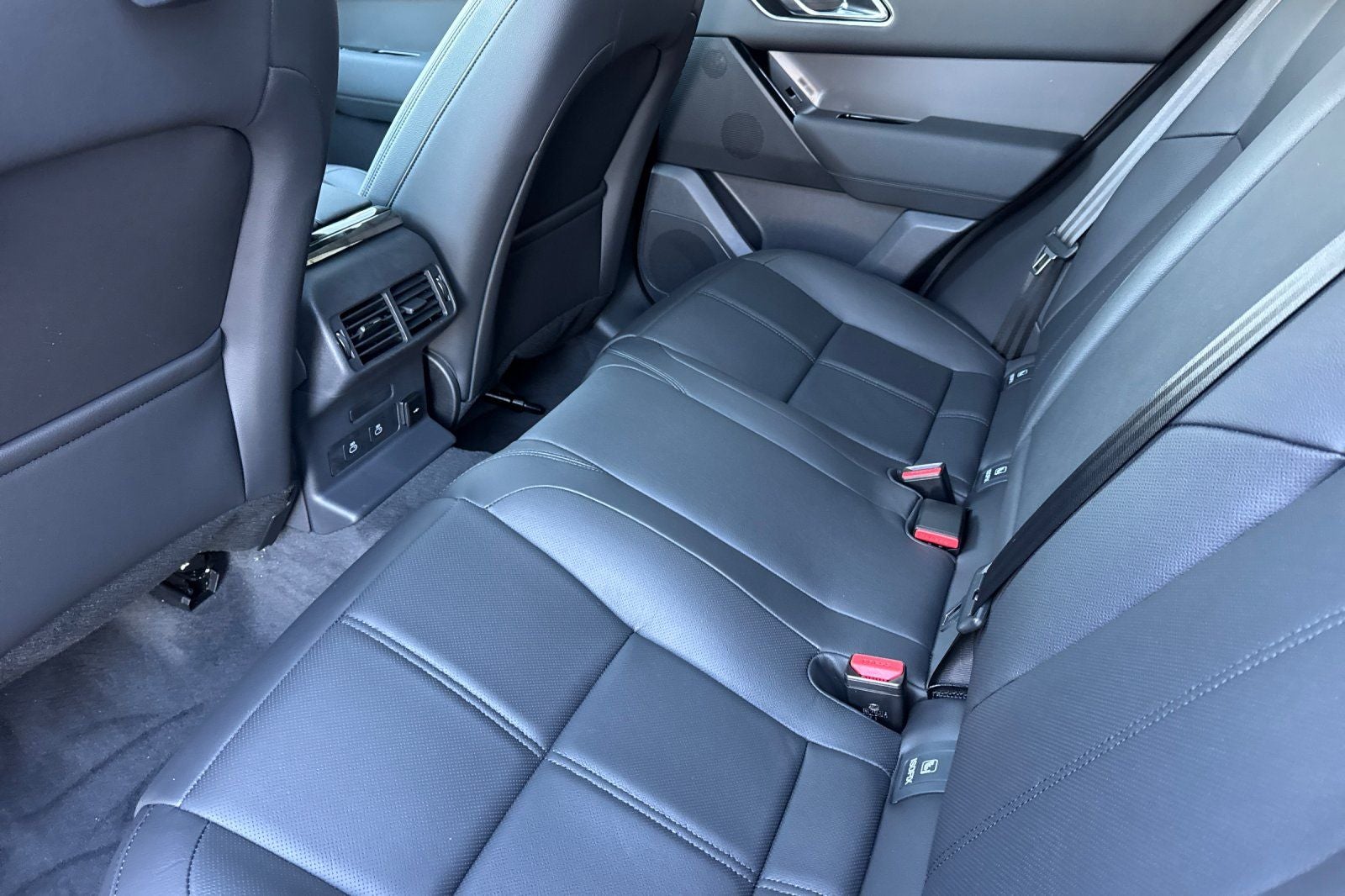 2026 Land Rover Range Rover Velar S