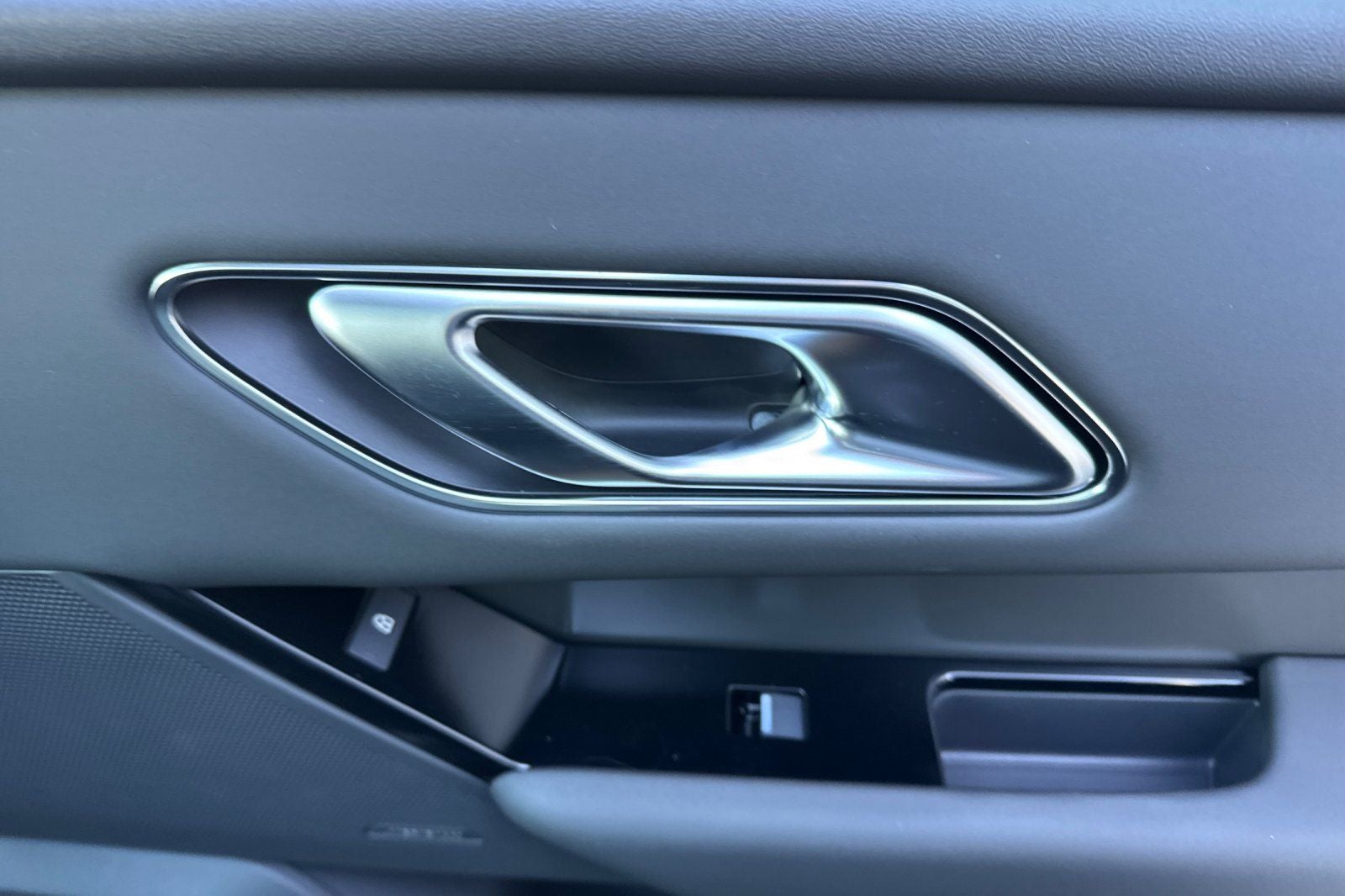 2026 Land Rover Range Rover Velar S