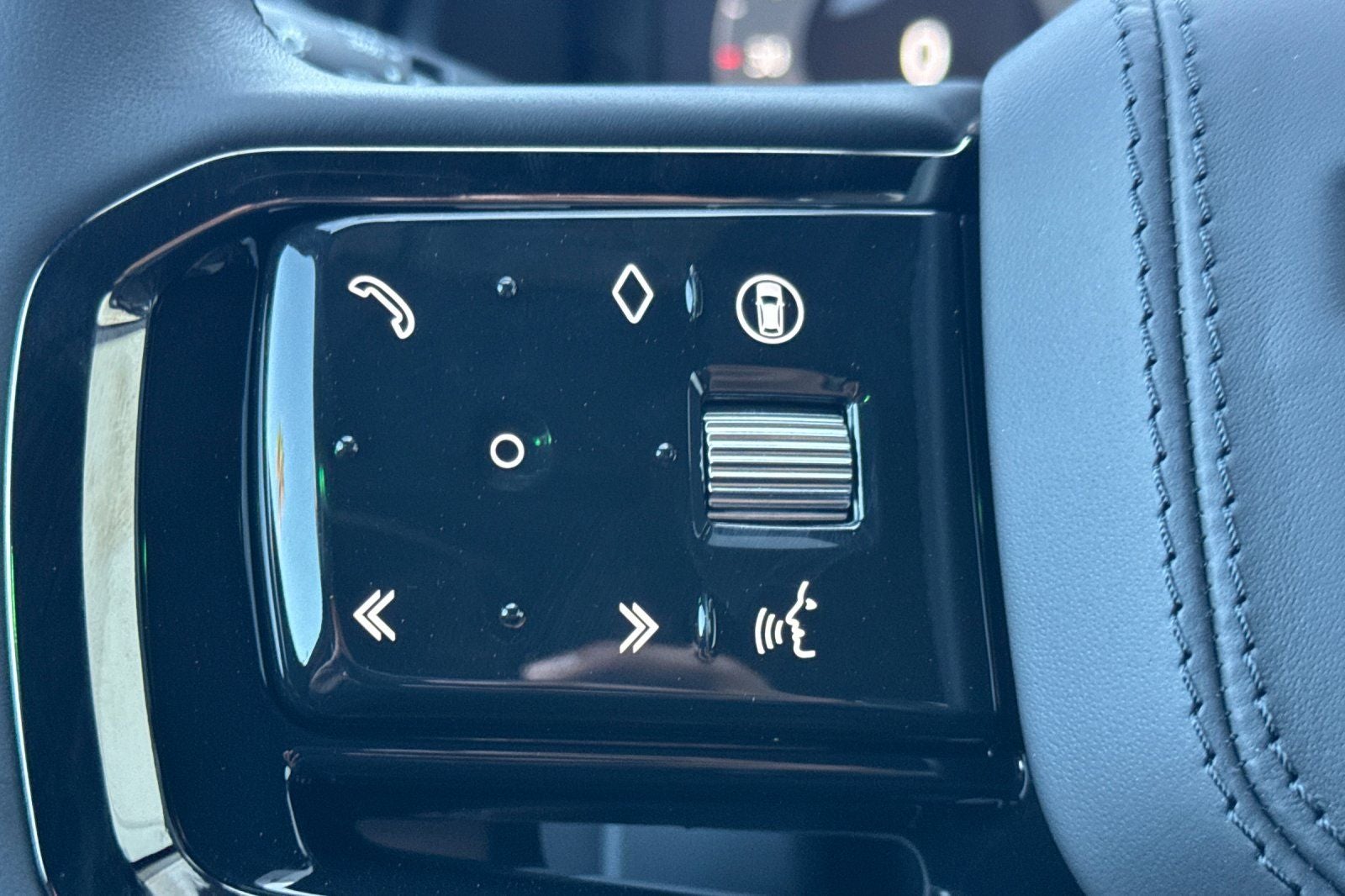 2026 Land Rover Range Rover Velar S