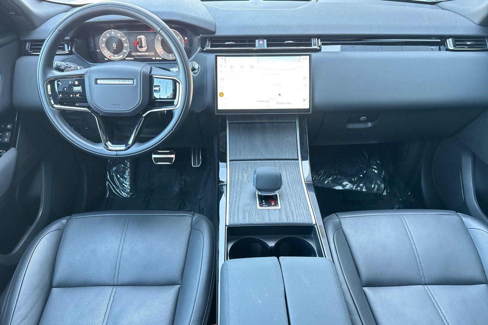 2025 Land Rover Range Rover Velar Dynamic SE