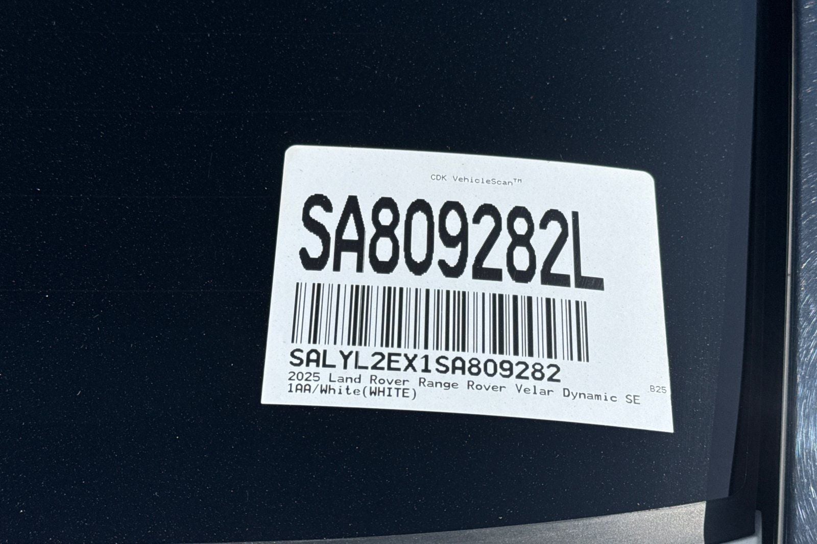 2025 Land Rover Range Rover Velar Dynamic SE