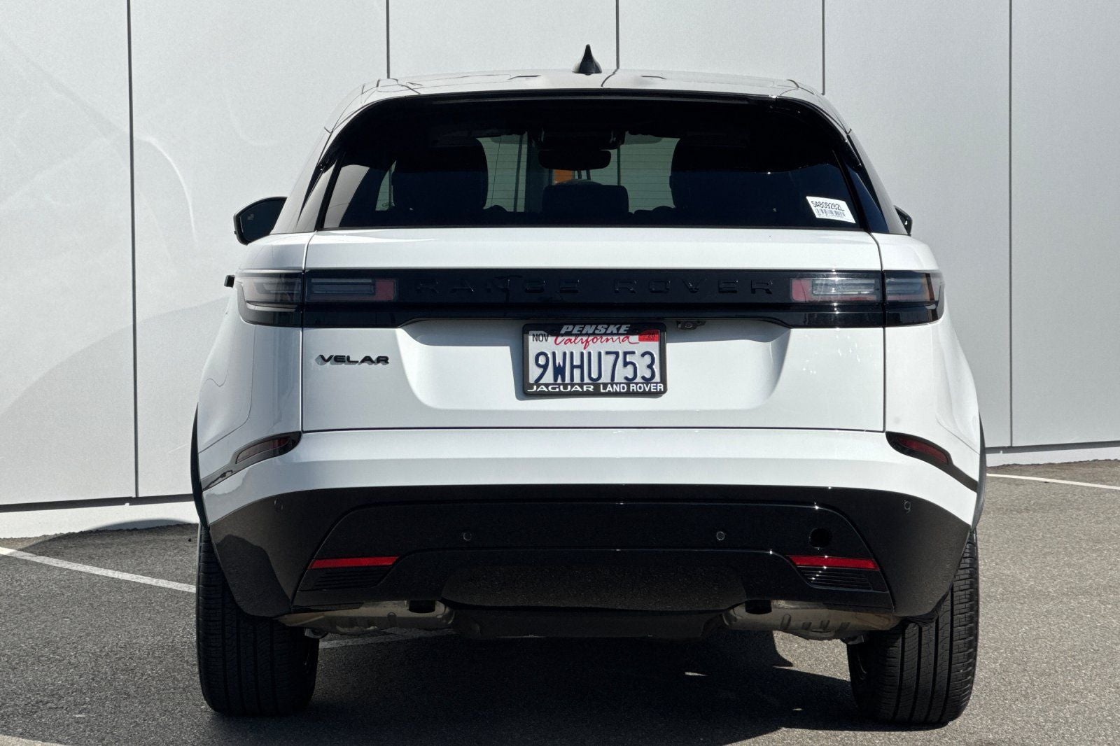 2025 Land Rover Range Rover Velar Dynamic SE