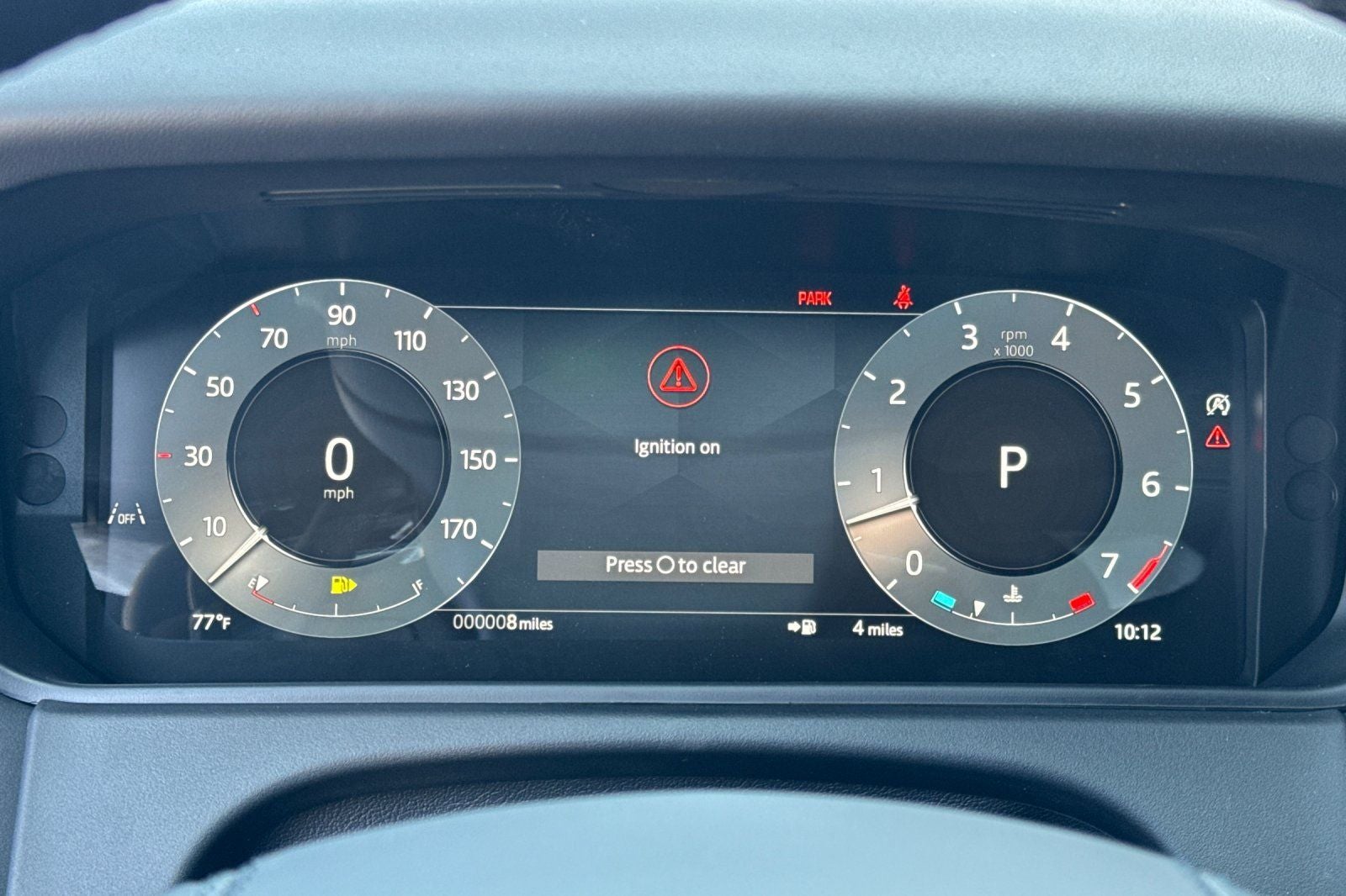 2026 Land Rover Range Rover Velar Dynamic SE
