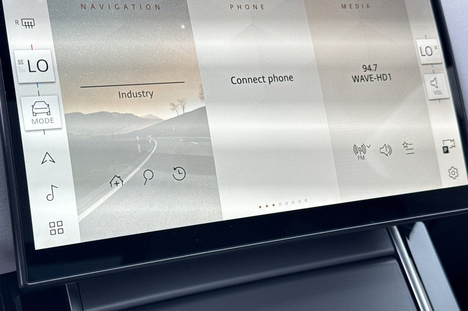 2024 Land Rover Range Rover Velar Dynamic SE