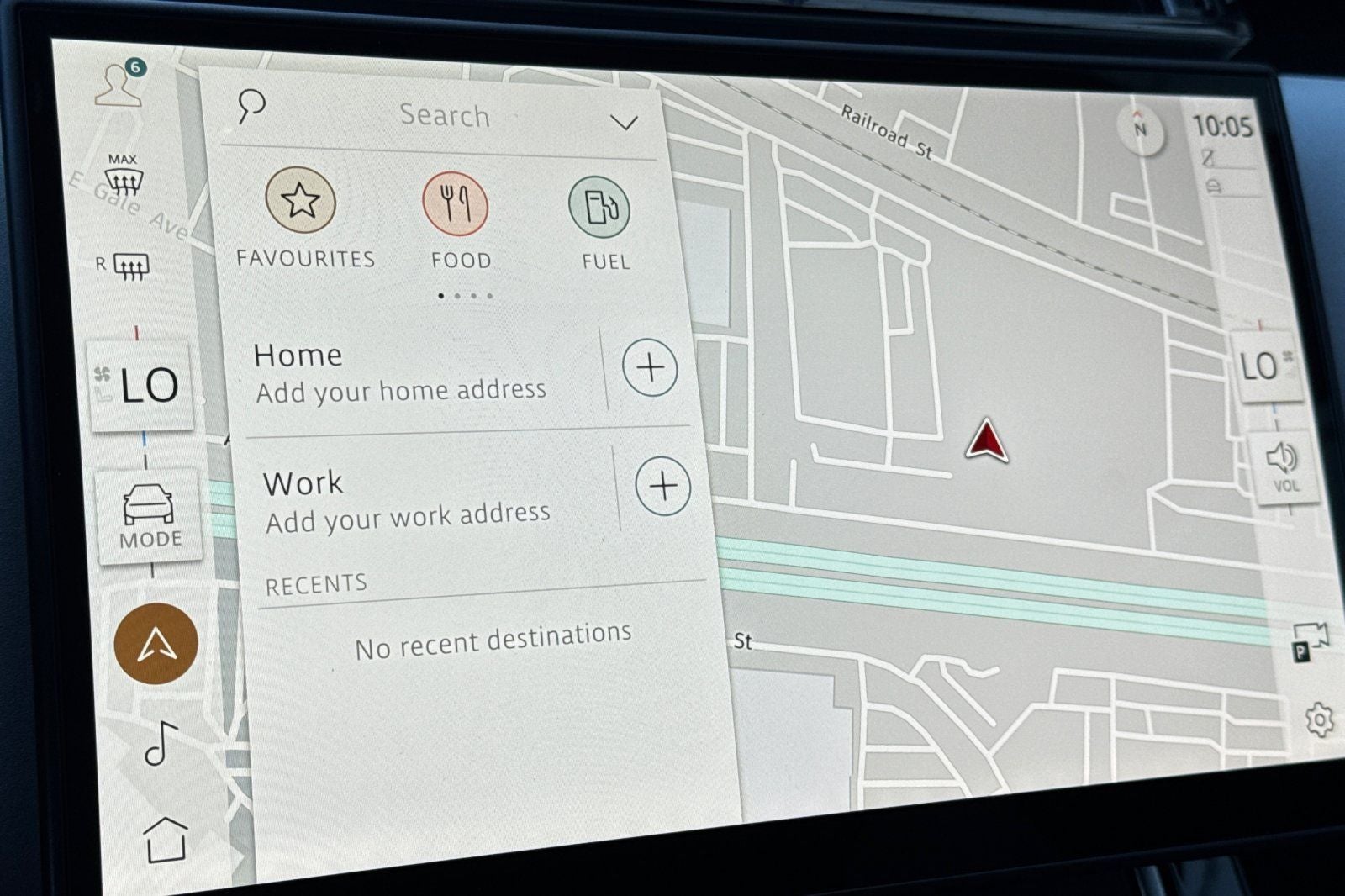 2026 Land Rover Range Rover Velar Dynamic SE