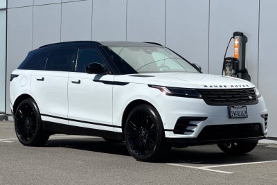 2026 Land Rover Range Rover Velar Dynamic SE