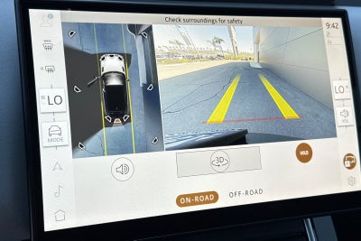 2026 Land Rover Range Rover Velar Dynamic SE