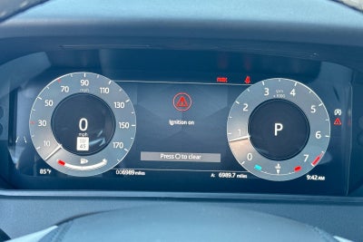 2026 Land Rover Range Rover Velar Dynamic SE